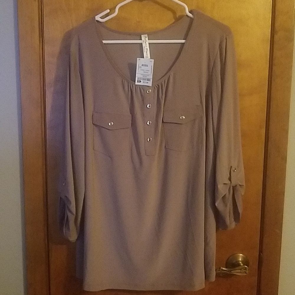 Nwt knit top